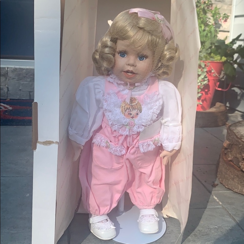 Lauren Doll by Phyllis Parkins, HamiltonCollection